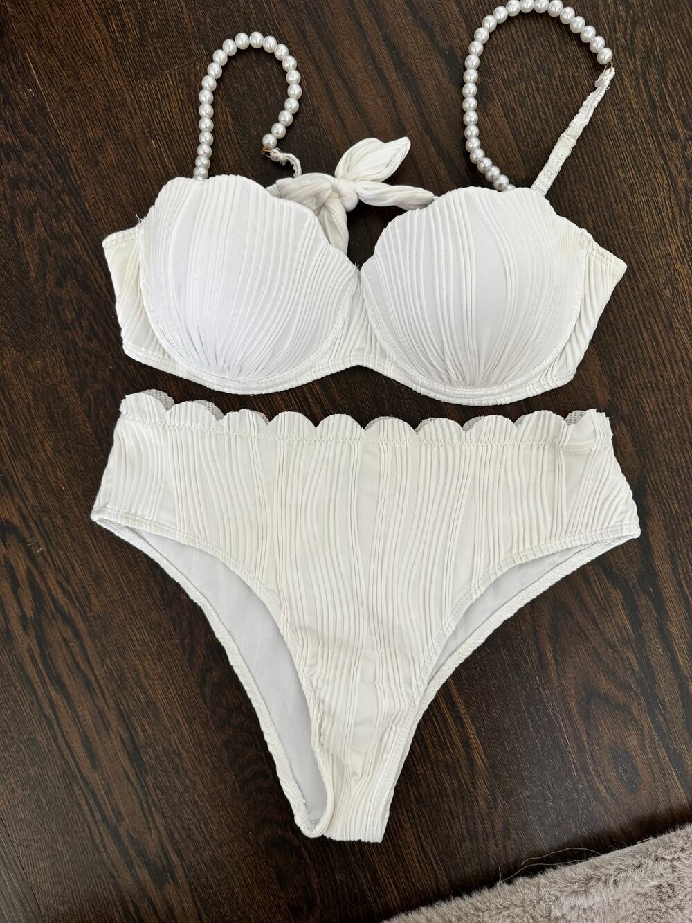 White Seashell Molded Bikini Set, with Pearl straps